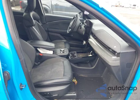 2021 Ford Mustang Mach-E Gt z USA, uszkodzony, nr VIN 3FMTK4SX1MME02293